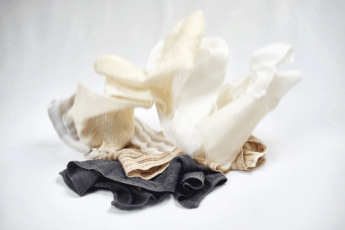 Konoha  "Gifts of Nature" eco Body Cloth - COTTON Hardness: ◻️◼️◻️◻️◻️     Foaming: ◻️◼️◻️ - Image 4