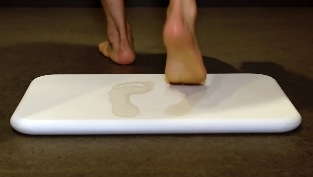 Konoha "Gifts of Nature" eco-friendly Clay Bath Mats | WHITE - Image 5