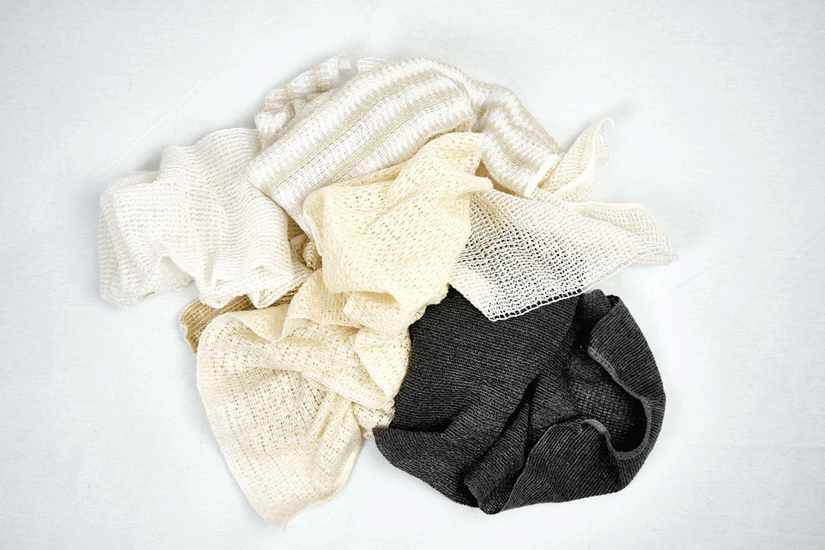 Konoha  "Gifts of Nature" eco Body Cloth - BAMBOO Hardness: ◻️◻️◻️◼️◻️     Foaming: ◼️◻️◻️ - Image 5